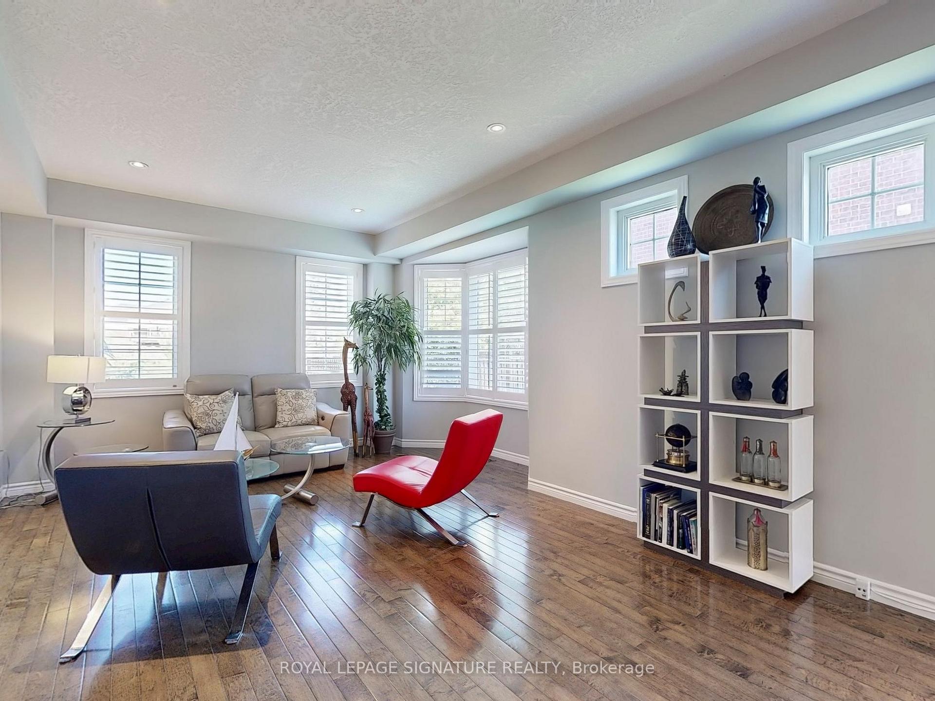 Photo 2 of Unit 4, 99 Panabaker Drive, Hamilton, Ancaster — HOMEH