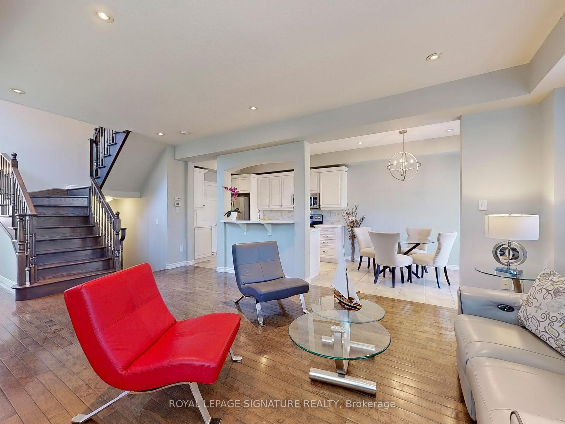 Photo 5 of Unit 4, 99 Panabaker Drive, Hamilton, Ancaster — HOMEH