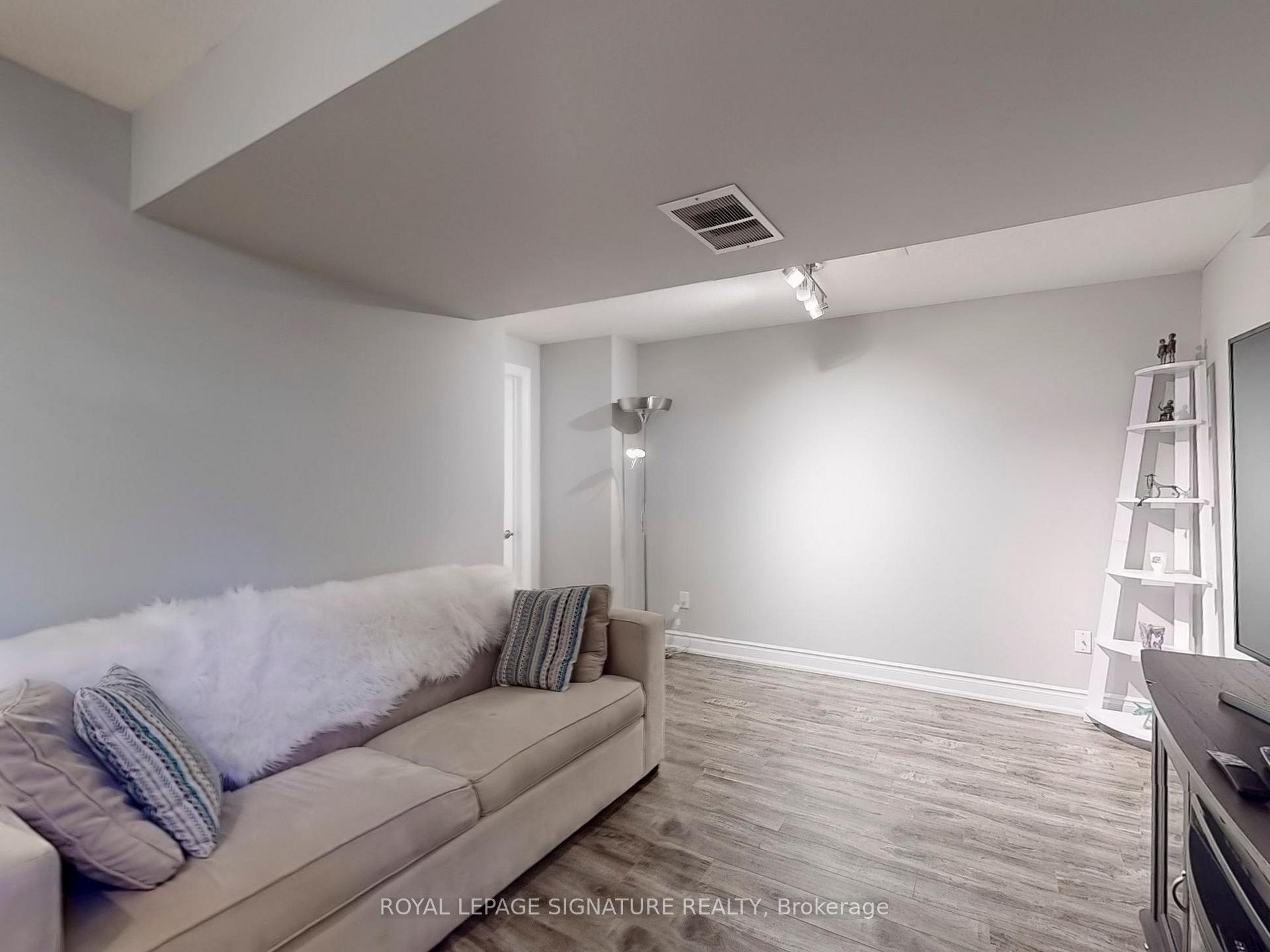 Photo 21 of Unit 4, 99 Panabaker Drive, Hamilton, Ancaster — HOMEH