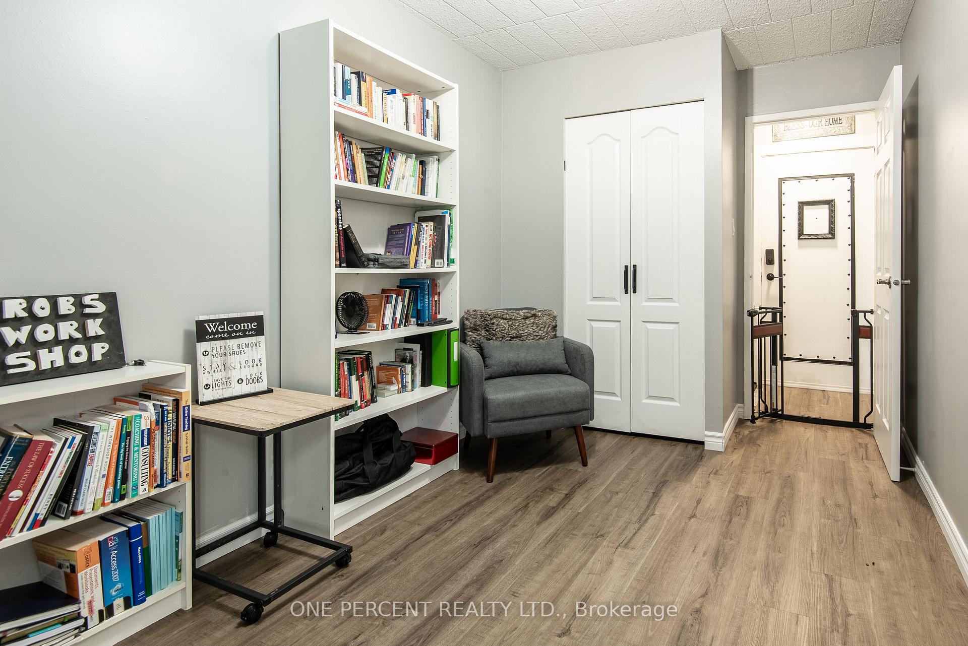 Photo 15 of Unit 103, 105 Conroy Crescent, Guelph, Dovercliffe Park/Old University — HOMEH