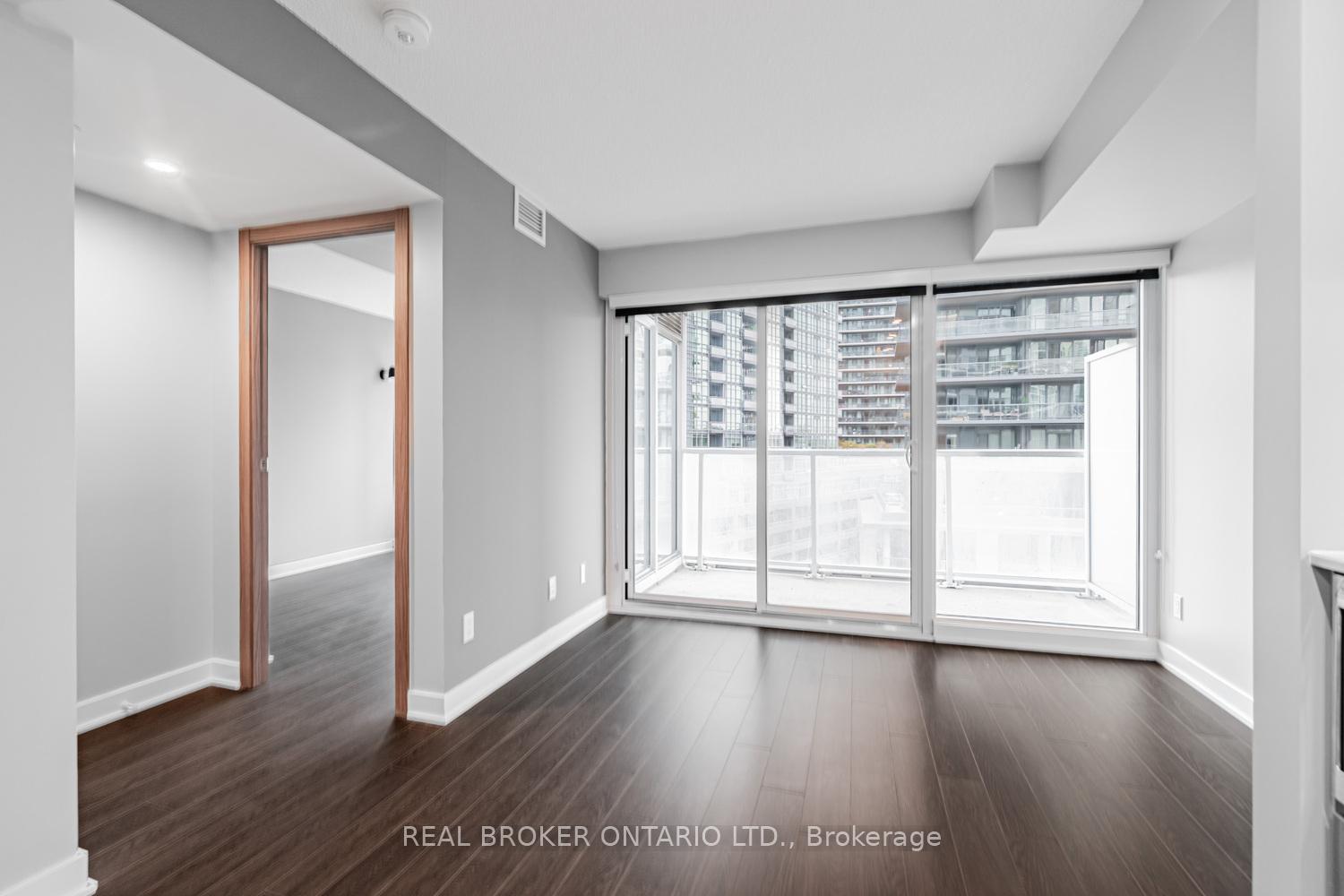 Photo 15 of Unit 816, 19 Bathurst Street, Toronto, Waterfront Communities — HOMEH