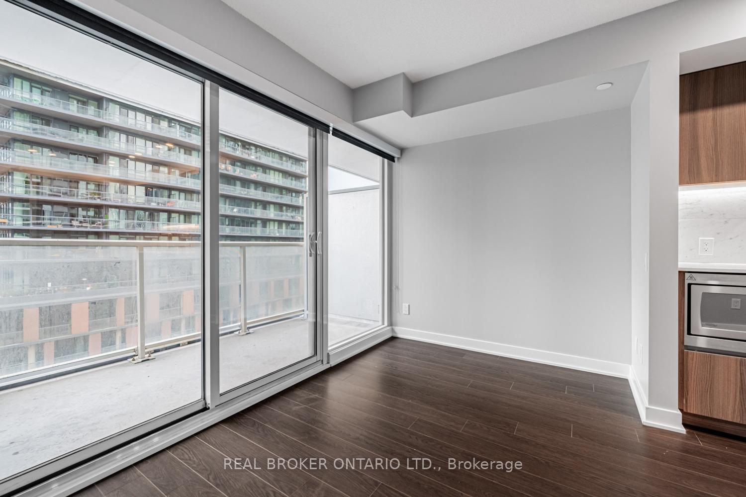 Photo 17 of Unit 816, 19 Bathurst Street, Toronto, Waterfront Communities — HOMEH