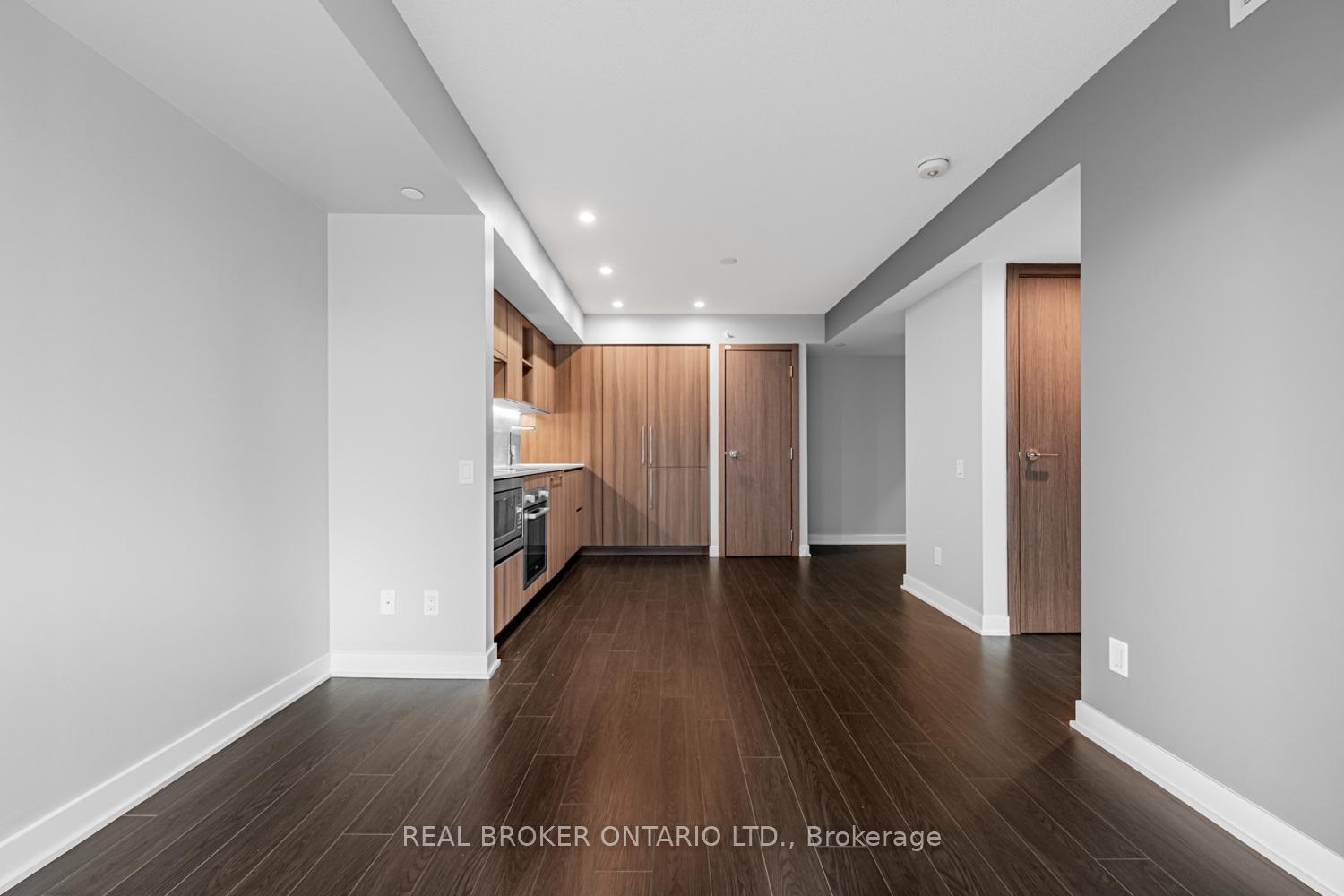 Photo 18 of Unit 816, 19 Bathurst Street, Toronto, Waterfront Communities — HOMEH