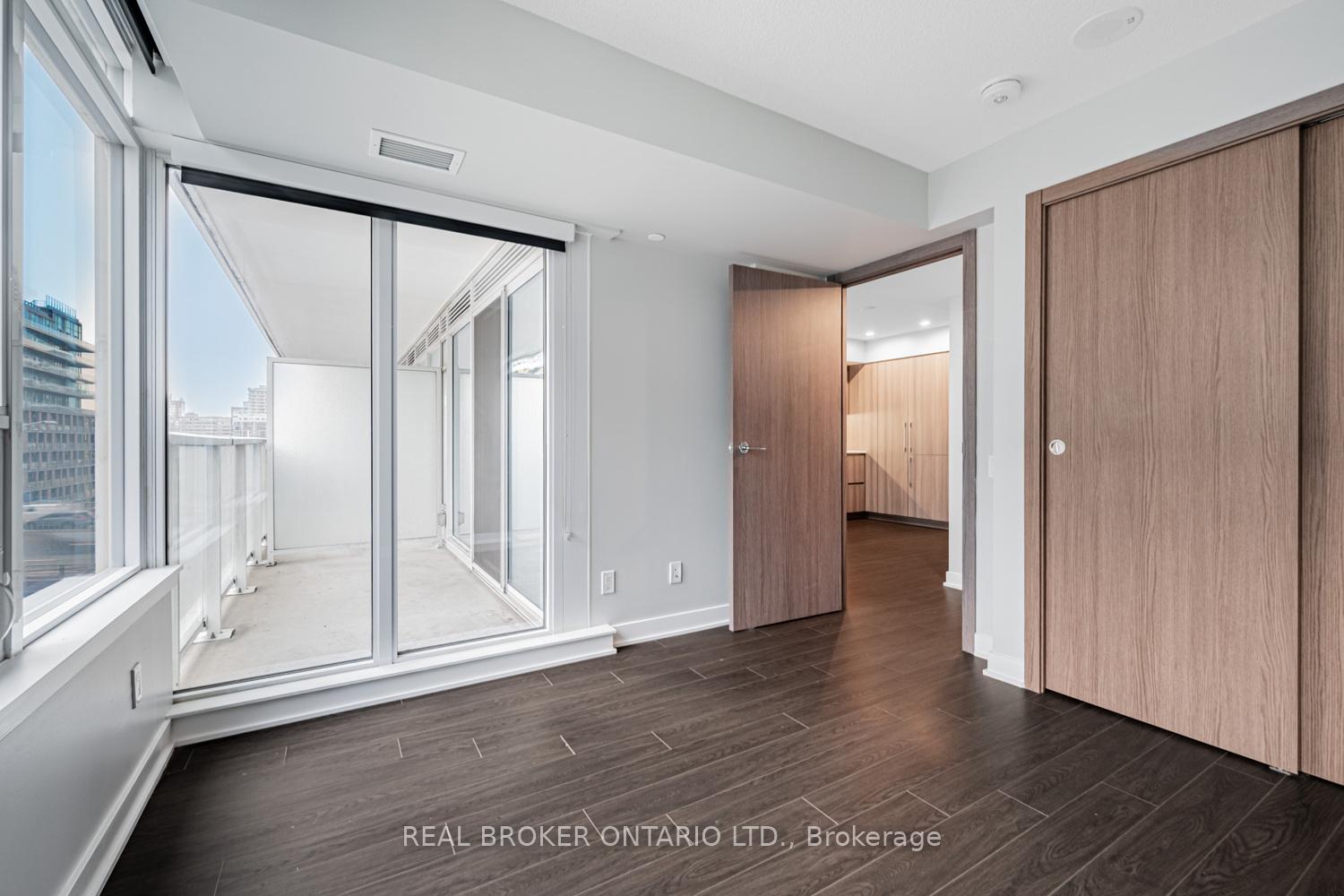 Photo 25 of Unit 816, 19 Bathurst Street, Toronto, Waterfront Communities — HOMEH