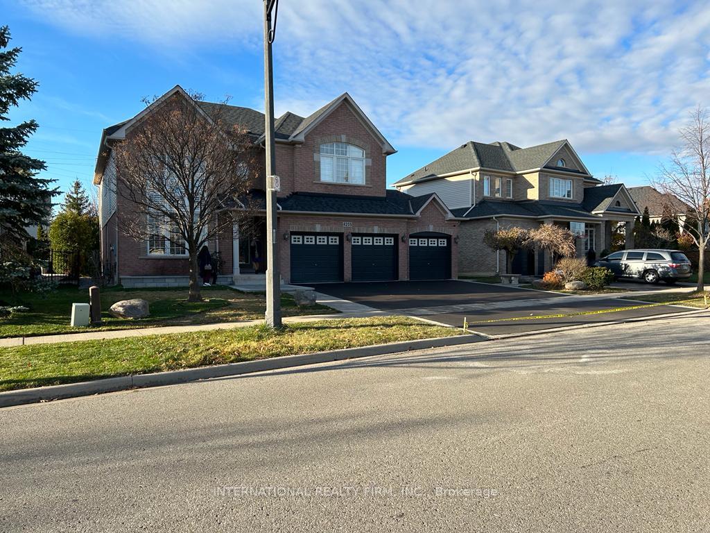 Front of 4205 Sarazen Drive