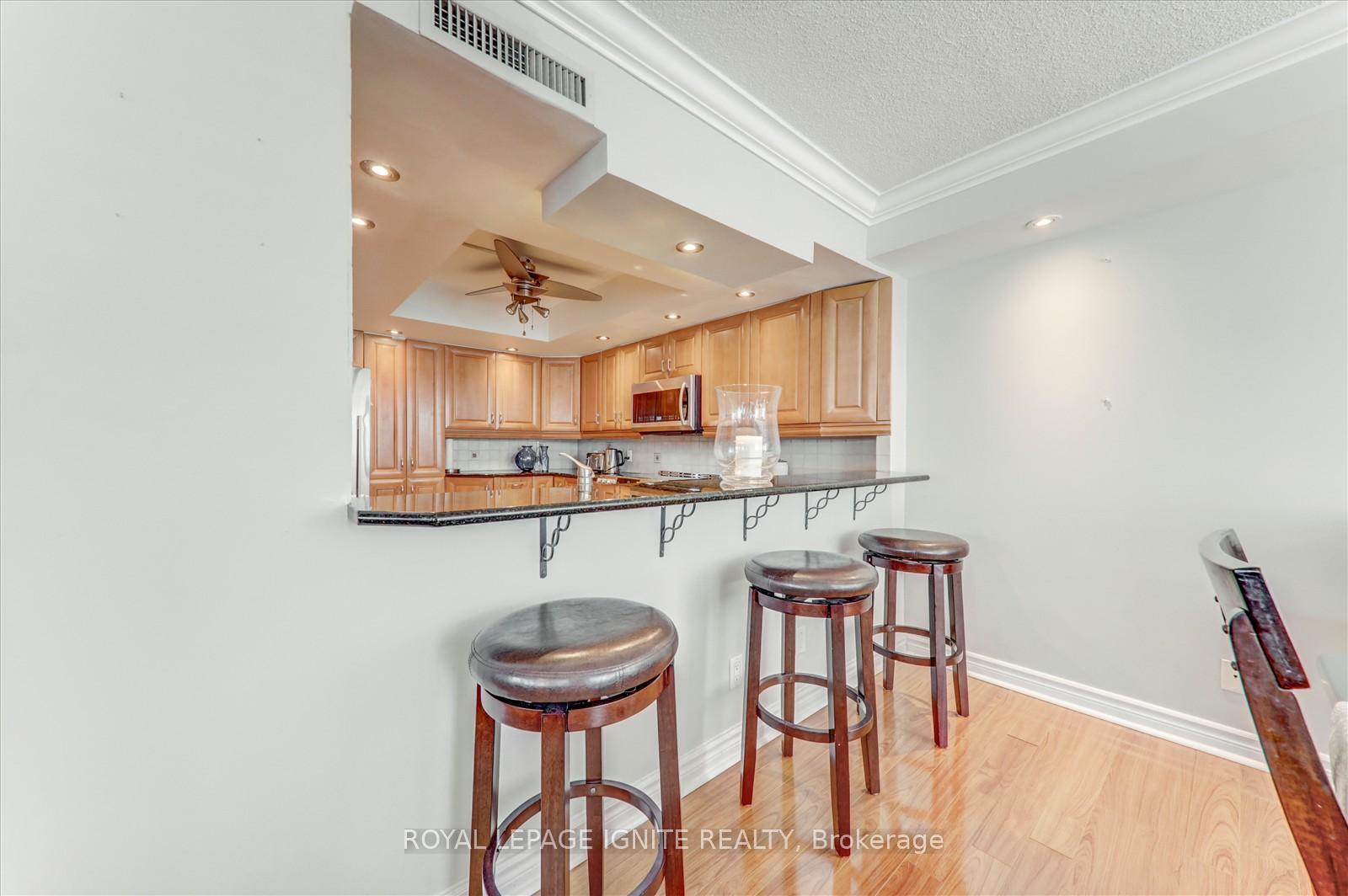 Photo 13 of Unit 812, 45 Cumberland Lane, Ajax, South West — HOMEH