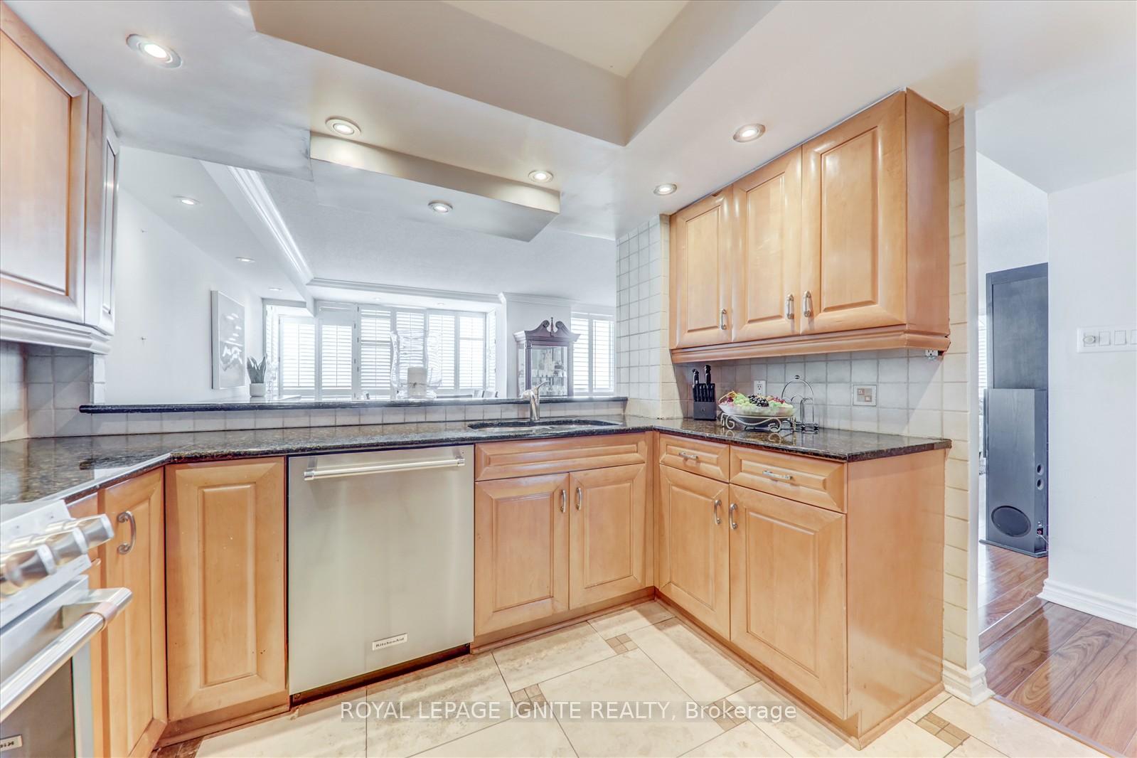 Photo 15 of Unit 812, 45 Cumberland Lane, Ajax, South West — HOMEH