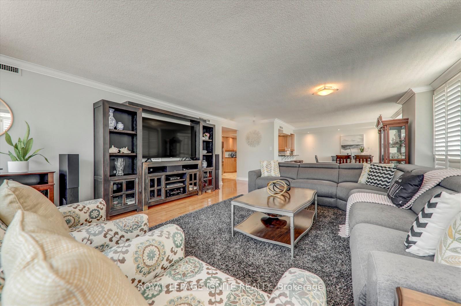 Photo 20 of Unit 812, 45 Cumberland Lane, Ajax, South West — HOMEH