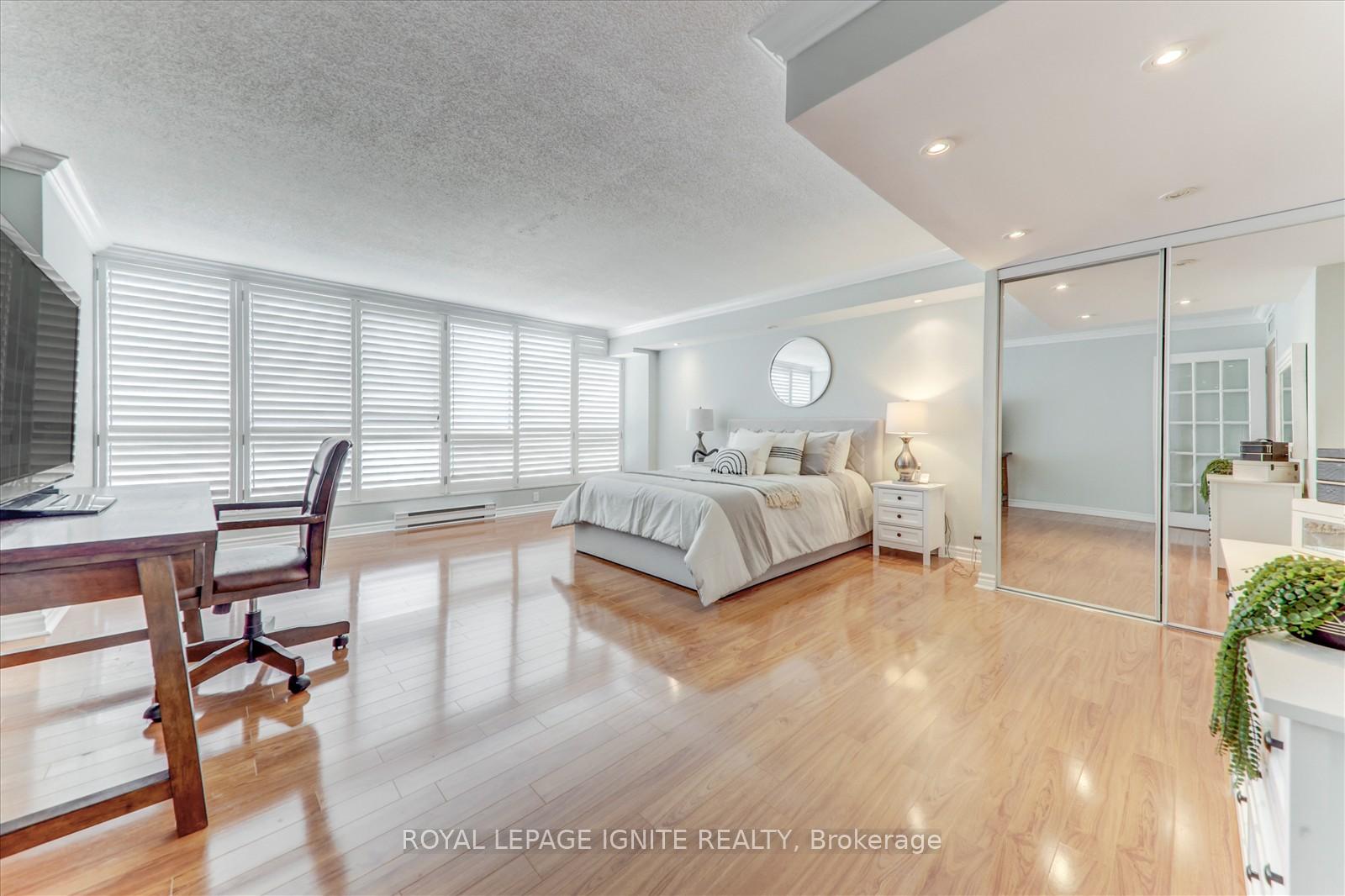 Photo 25 of Unit 812, 45 Cumberland Lane, Ajax, South West — HOMEH