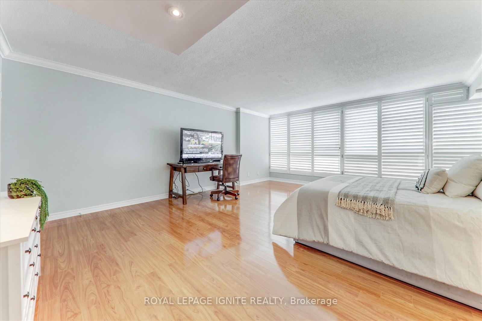 Photo 27 of Unit 812, 45 Cumberland Lane, Ajax, South West — HOMEH