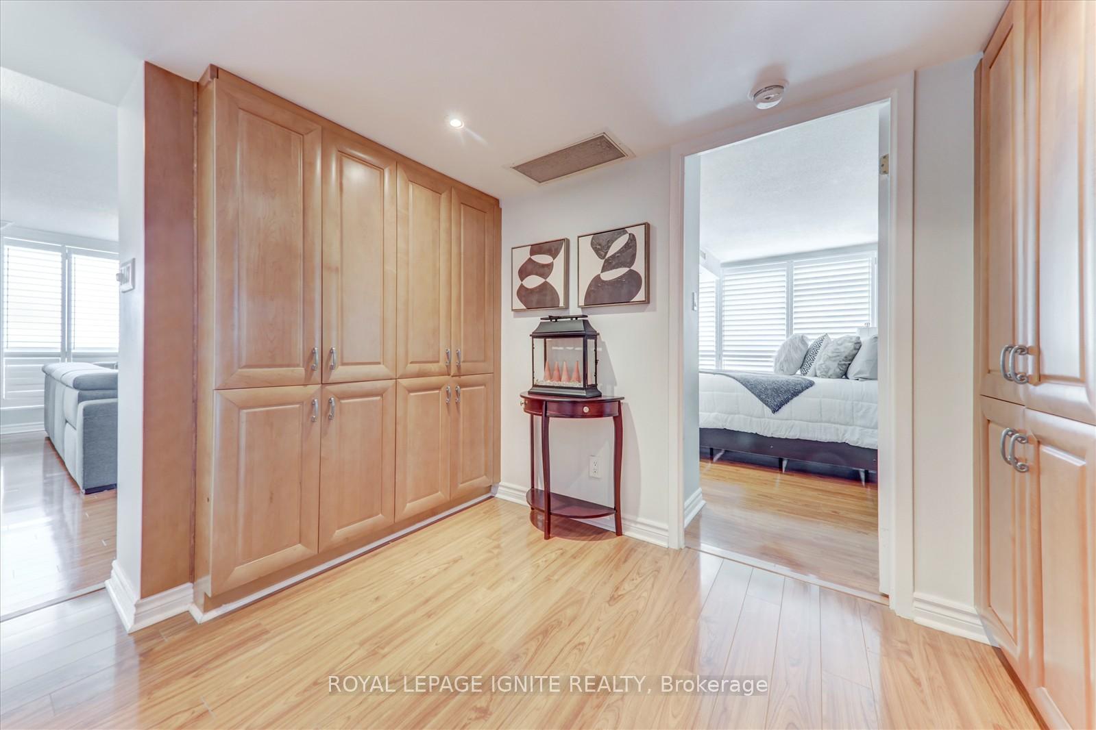 Photo 30 of Unit 812, 45 Cumberland Lane, Ajax, South West — HOMEH