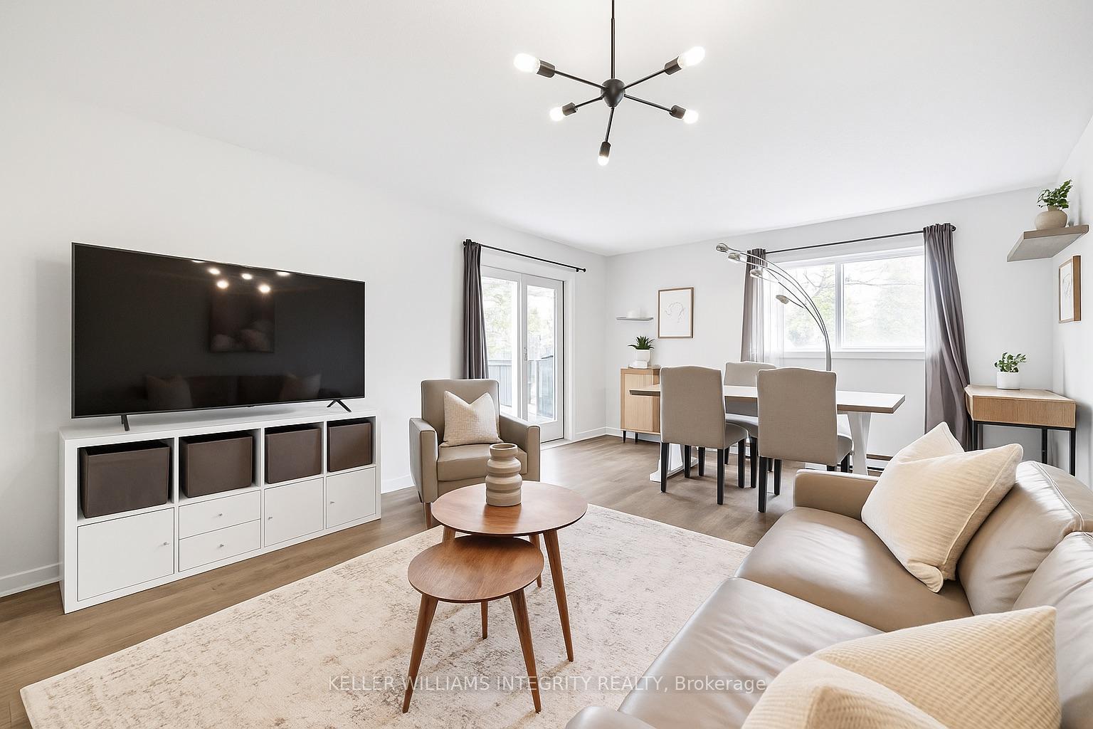 Photo 6 of Unit 1, 266 Lorry Greenberg Drive, Ottawa, Hunt Club Park/Greenboro — HOMEH