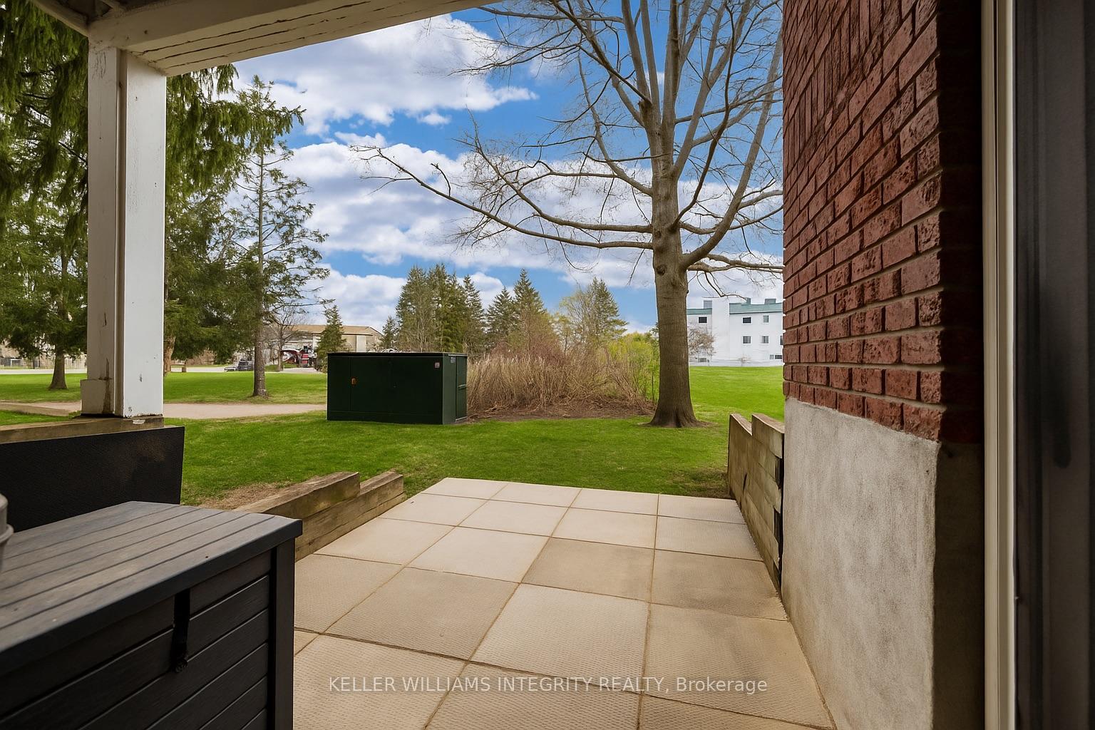 Photo 18 of Unit 1, 266 Lorry Greenberg Drive, Ottawa, Hunt Club Park/Greenboro — HOMEH
