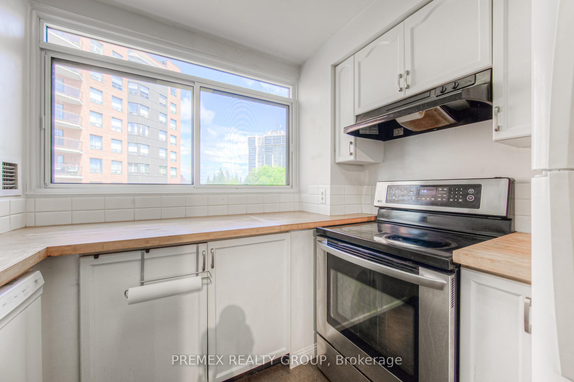 Photo 19 of Unit 305, 20 Ellen Street E, Kitchener — HOMEH