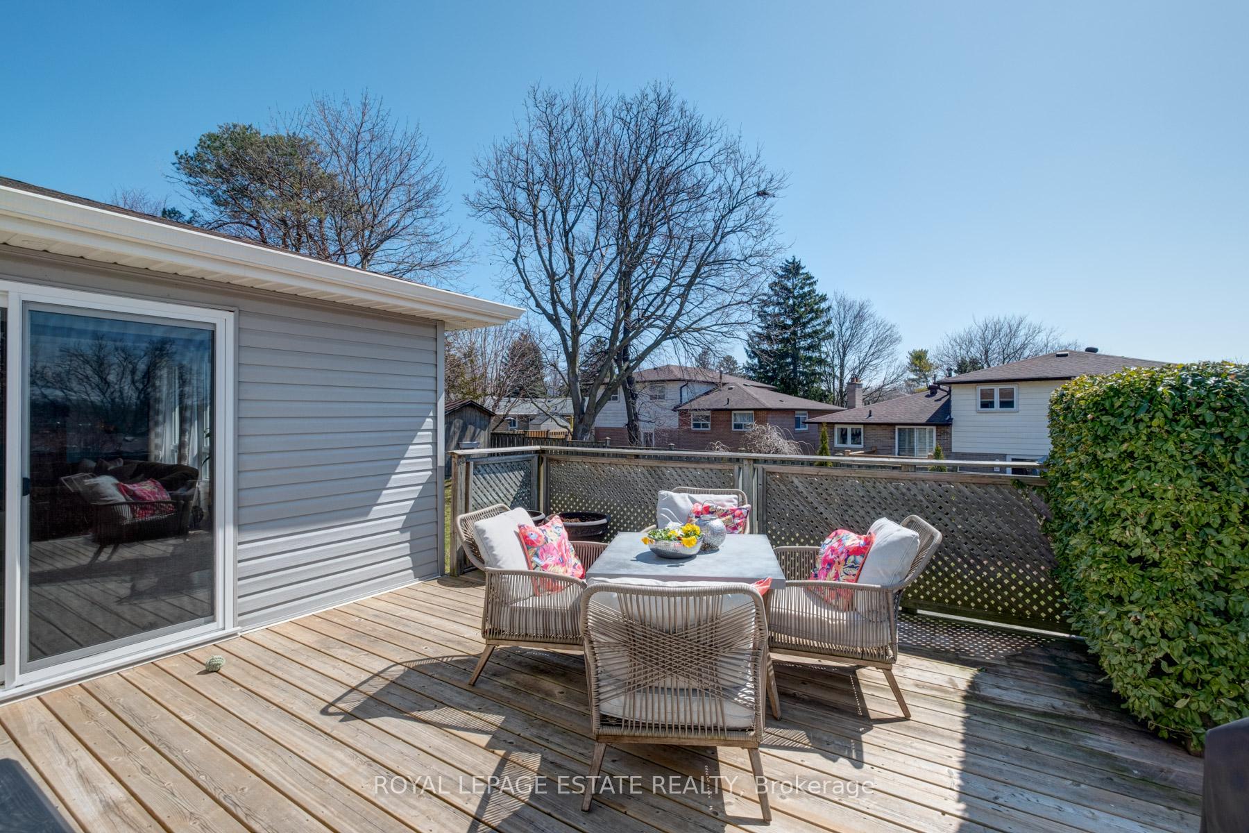 Photo 28 of 76 Harland Crescent, Ajax, South East — HOMEH