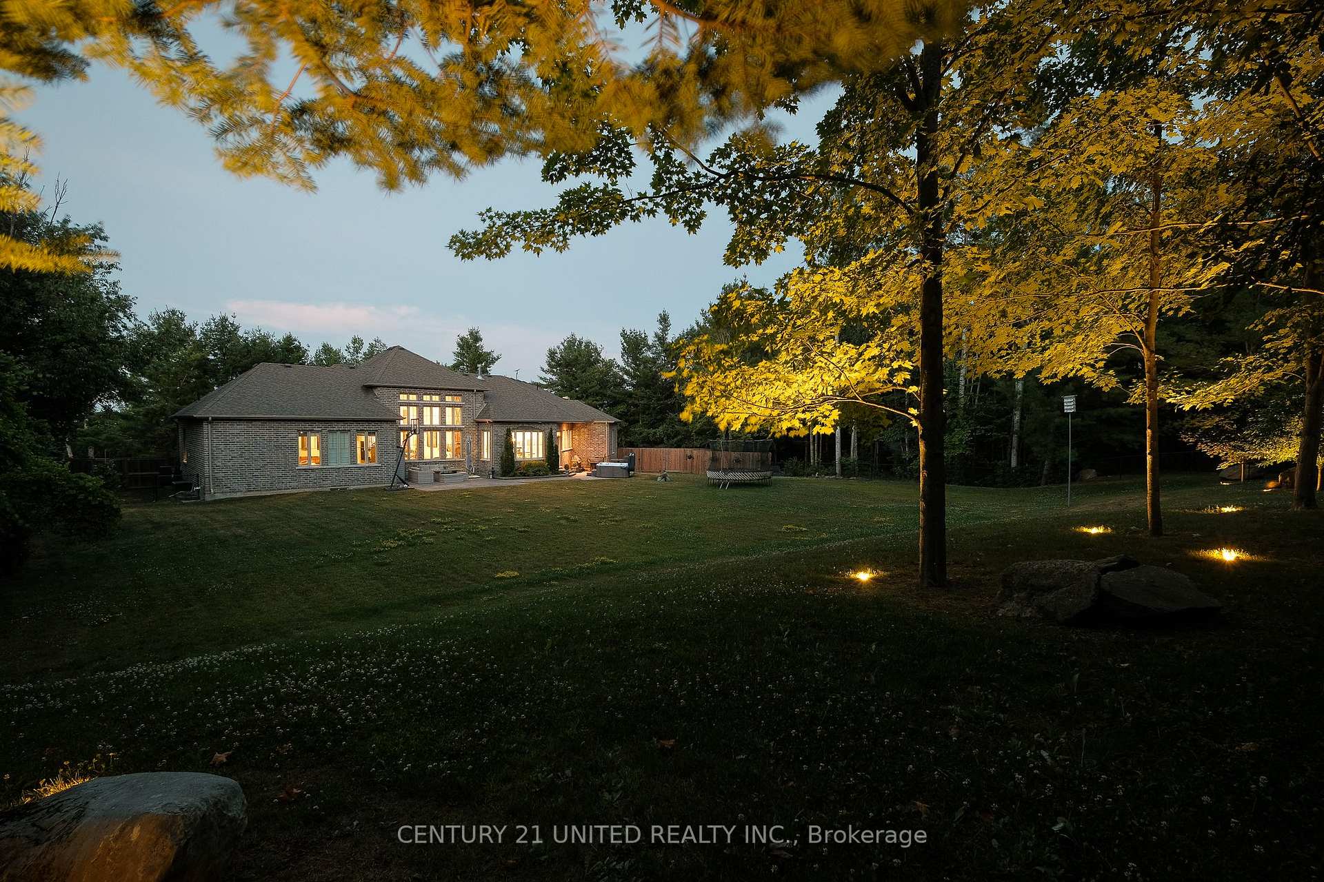 Photo 2 of 1484 Tapley Quarter Line, Cavan Monaghan, Cavan Twp — HOMEH