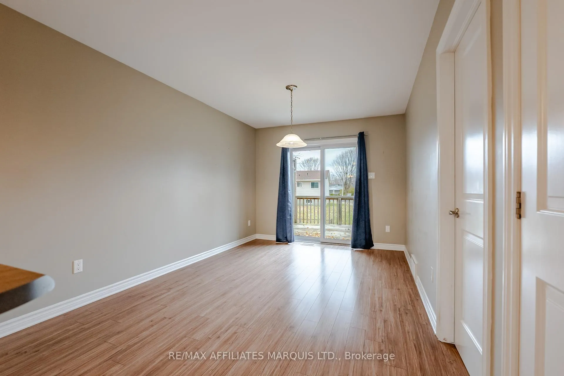 Photo 14 of 660 Hamilton Crescent, Cornwall — HOMEH