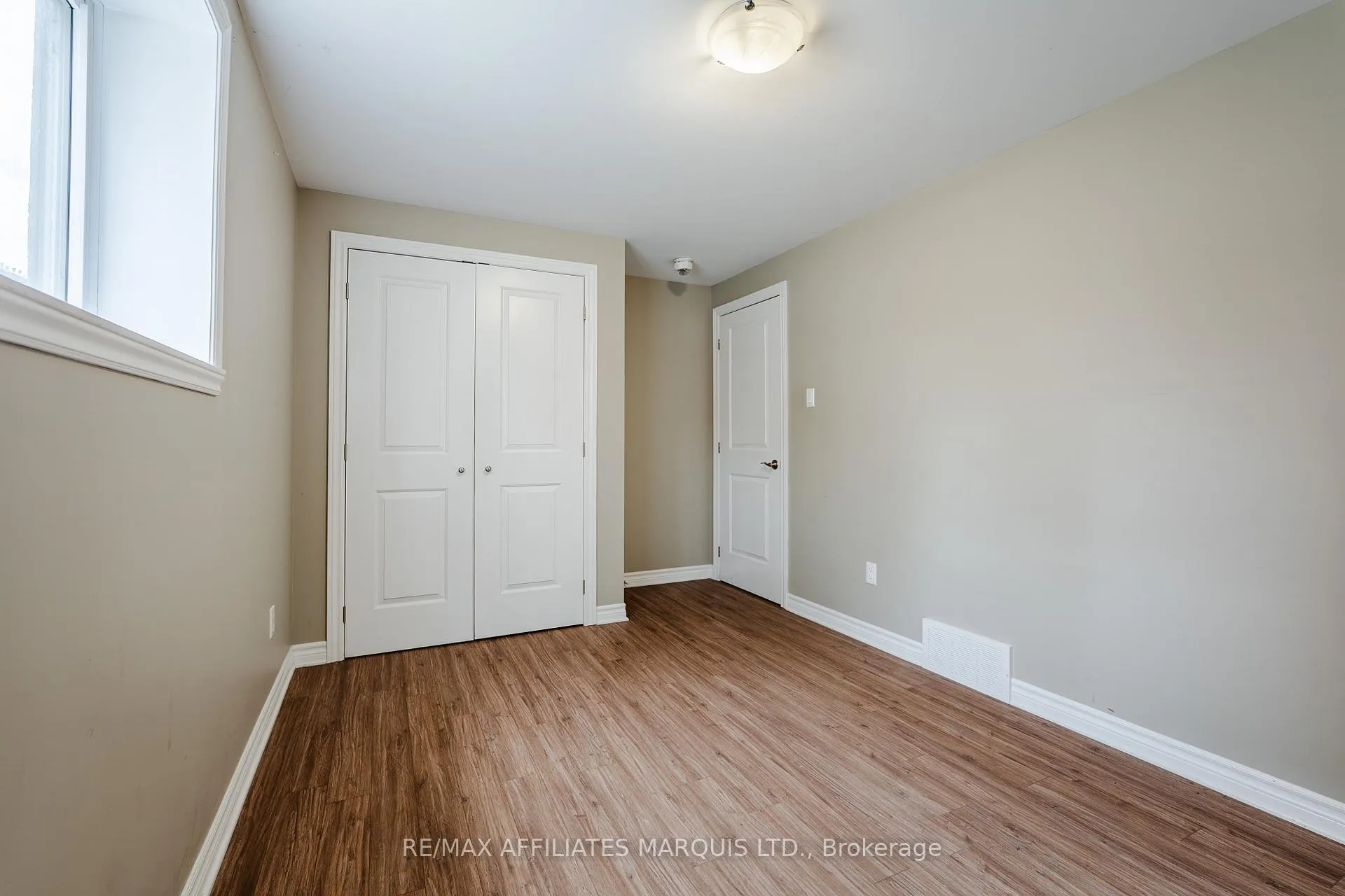 Photo 29 of 660 Hamilton Crescent, Cornwall — HOMEH