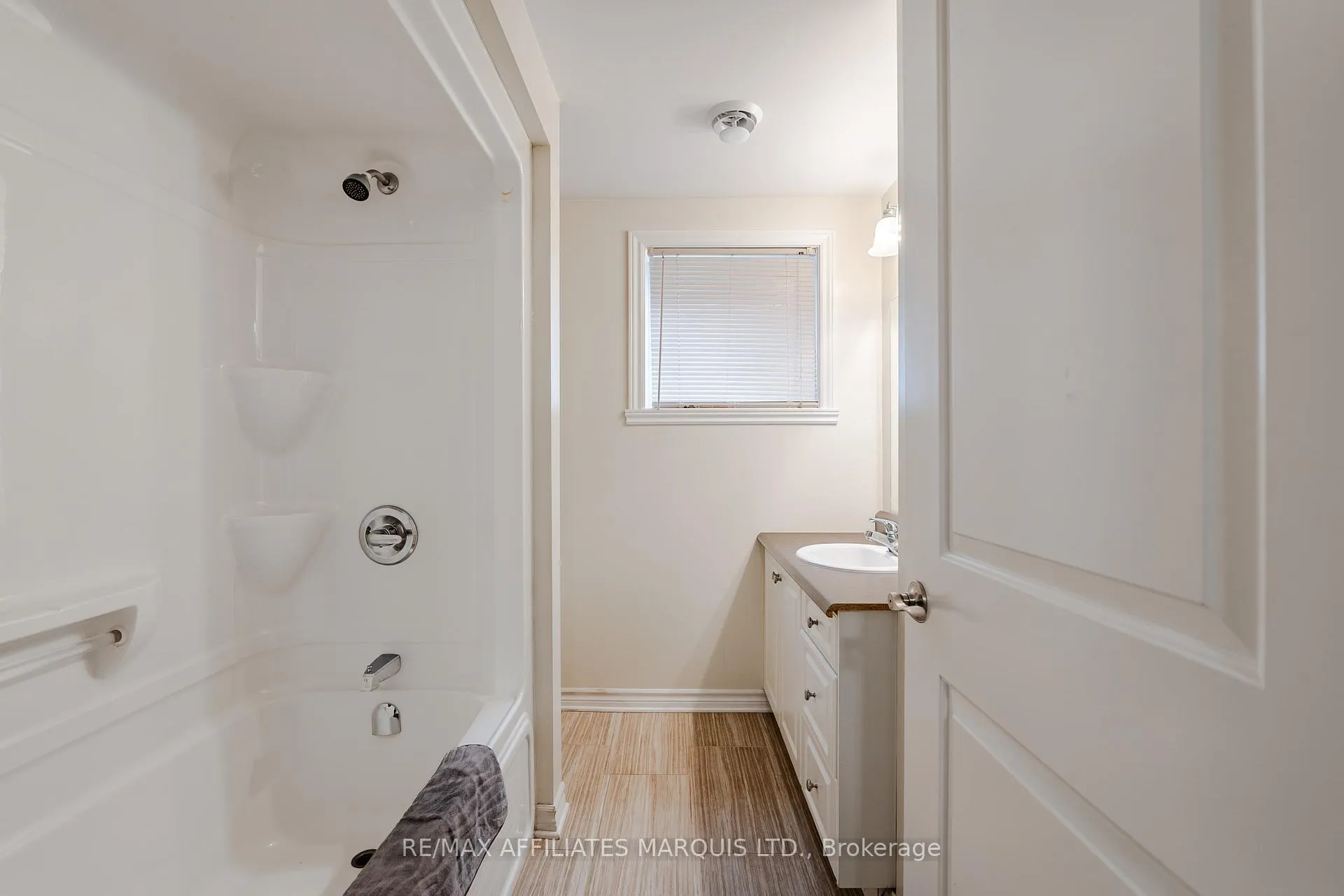Photo 30 of 660 Hamilton Crescent, Cornwall — HOMEH