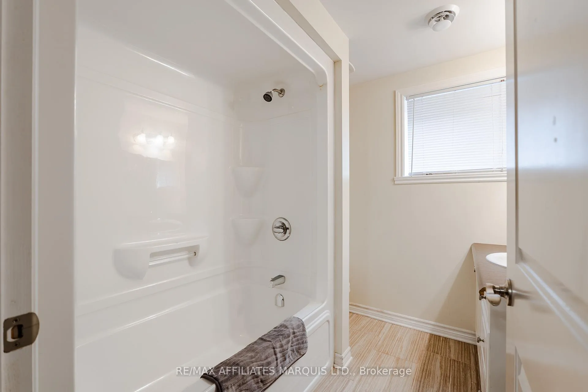 Photo 31 of 660 Hamilton Crescent, Cornwall — HOMEH