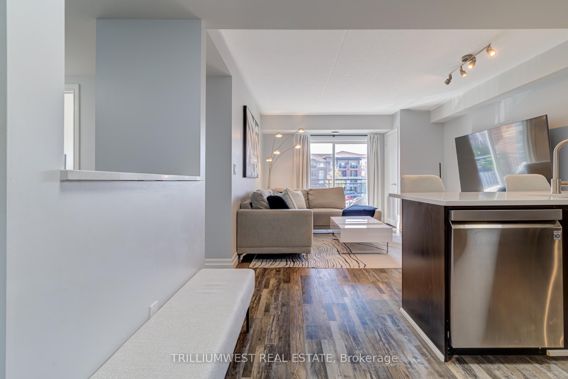 Photo 4 of Unit 201, 43 Goodwin Drive, Guelph, Pineridge/Westminster Woods — HOMEH