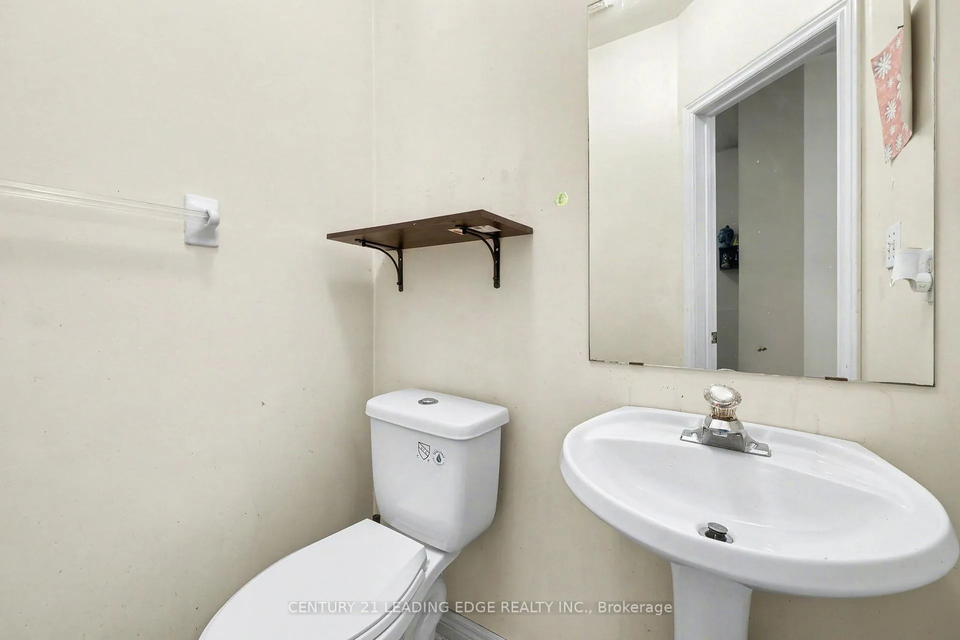 Photo 13 of 5 Traymore Street, Brampton, Fletcher's Meadow — HOMEH