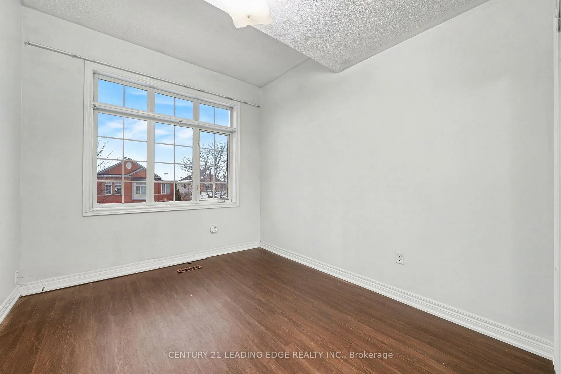 Photo 21 of 5 Traymore Street, Brampton, Fletcher's Meadow — HOMEH
