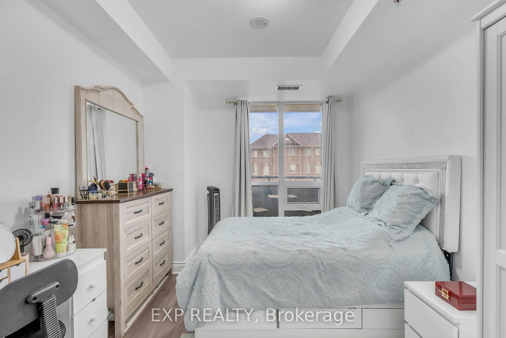 Photo 10 of Unit 212, 9582 Markham Road, Markham, Wismer — HOMEH