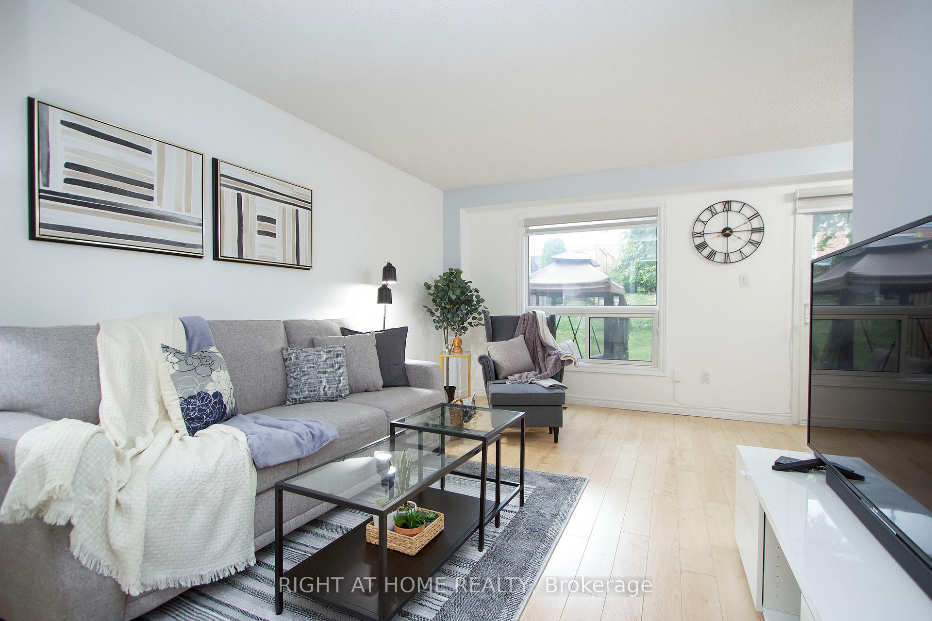 Photo 6 of Unit 204, 10 Bassett Boulevard, Whitby, Pringle Creek — HOMEH