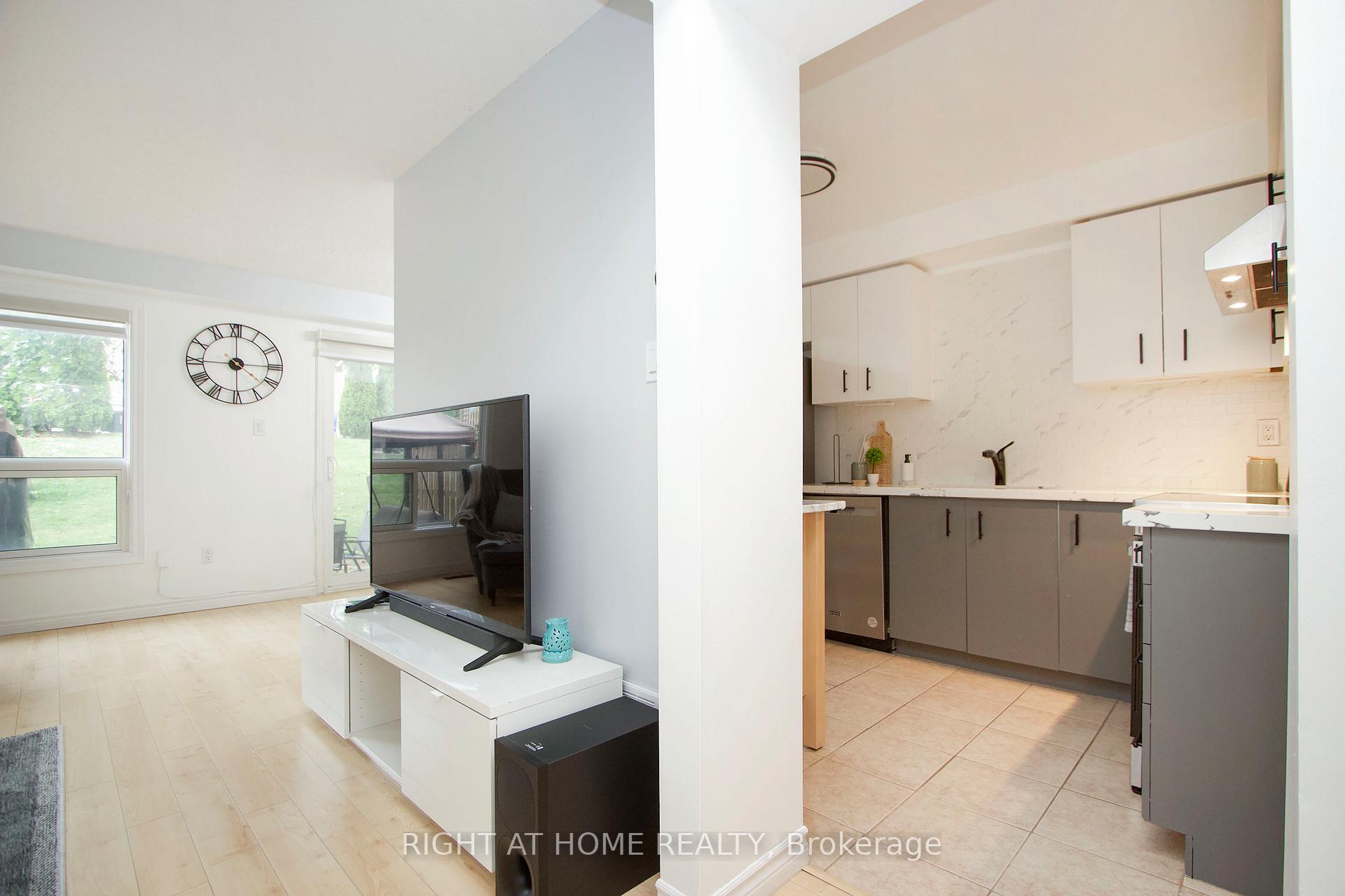 Photo 12 of Unit 204, 10 Bassett Boulevard, Whitby, Pringle Creek — HOMEH