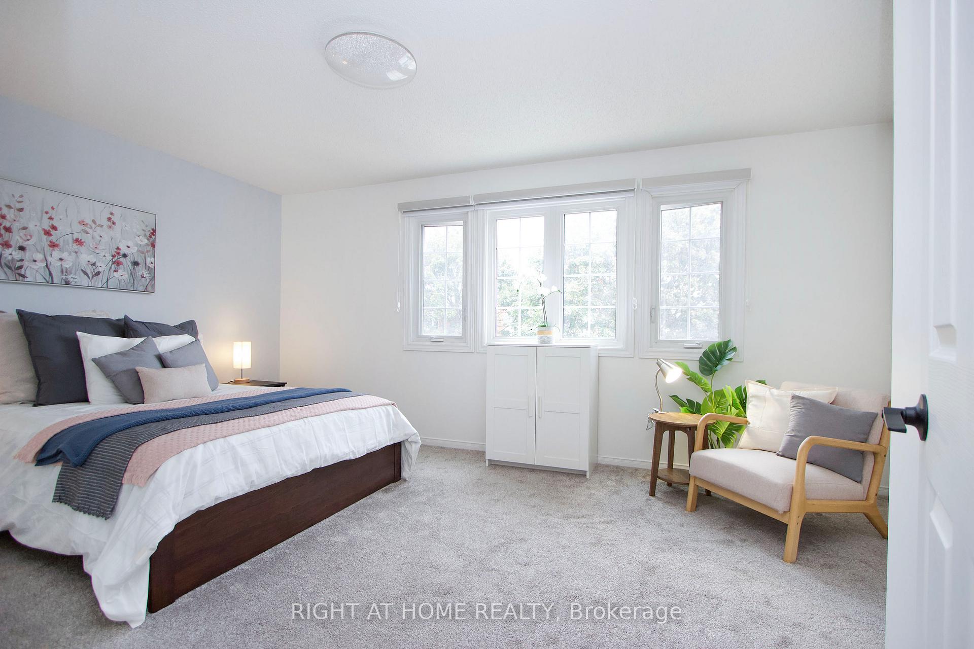 Photo 20 of Unit 204, 10 Bassett Boulevard, Whitby, Pringle Creek — HOMEH