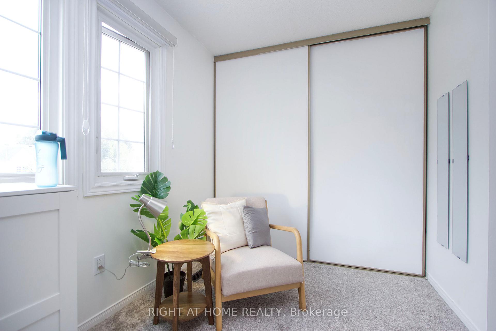 Photo 22 of Unit 204, 10 Bassett Boulevard, Whitby, Pringle Creek — HOMEH