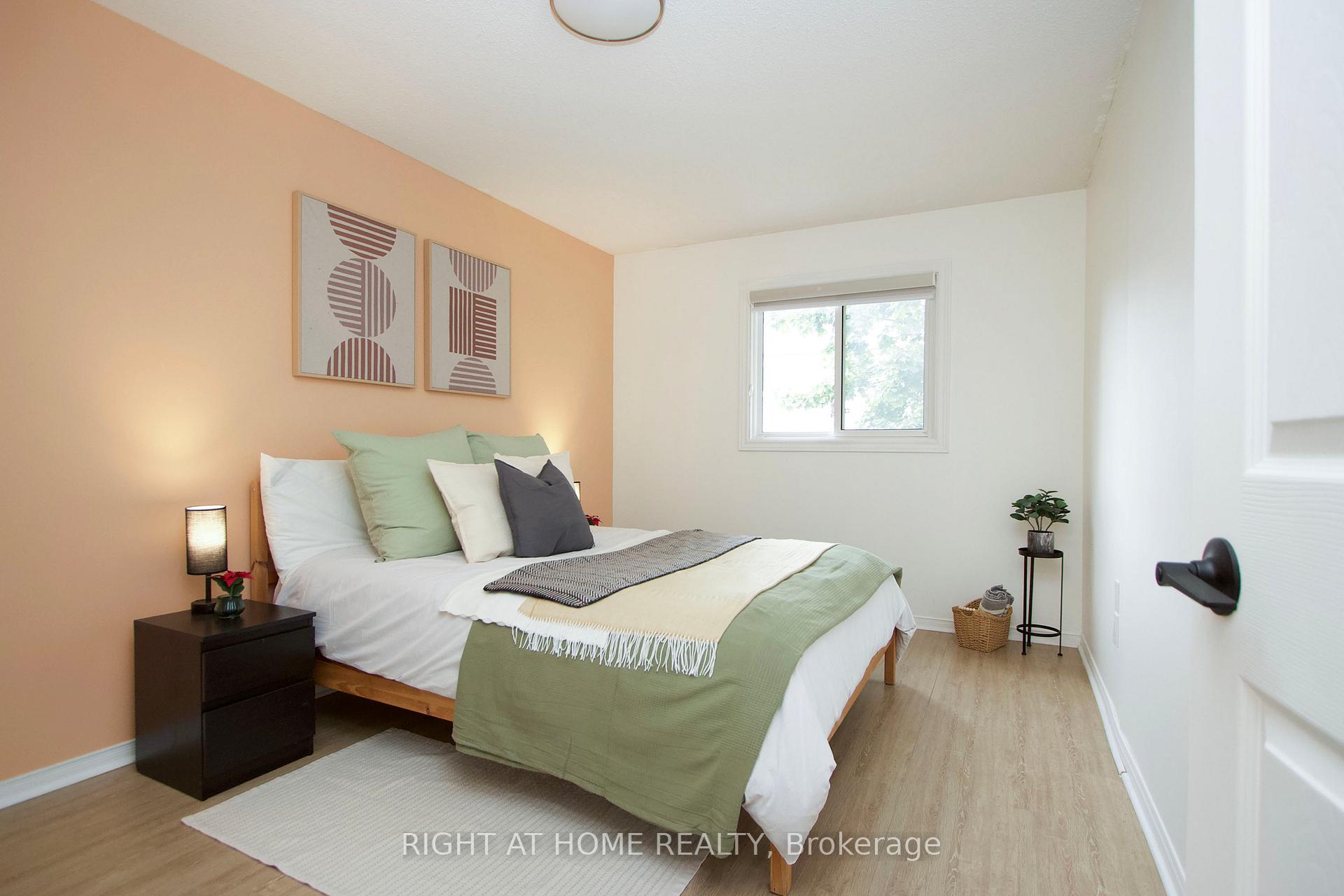 Photo 24 of Unit 204, 10 Bassett Boulevard, Whitby, Pringle Creek — HOMEH