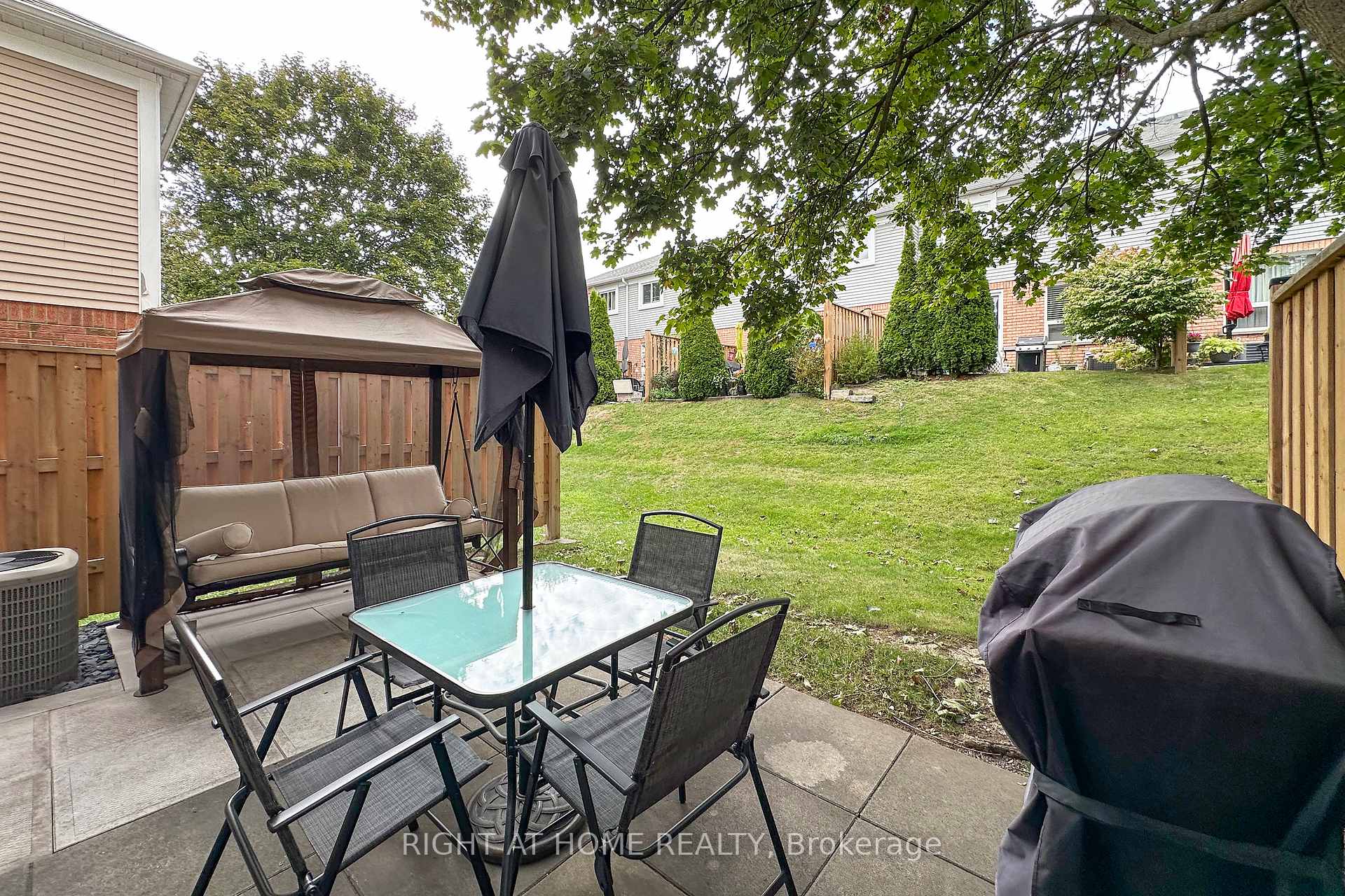 Photo 35 of Unit 204, 10 Bassett Boulevard, Whitby, Pringle Creek — HOMEH