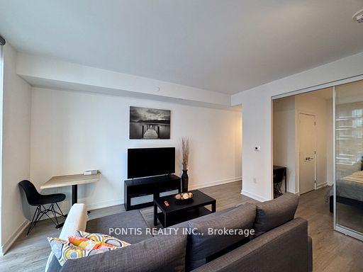 Photo 13 of Unit 1204, 357 King Street W, Toronto, Waterfront Communities — HOMEH