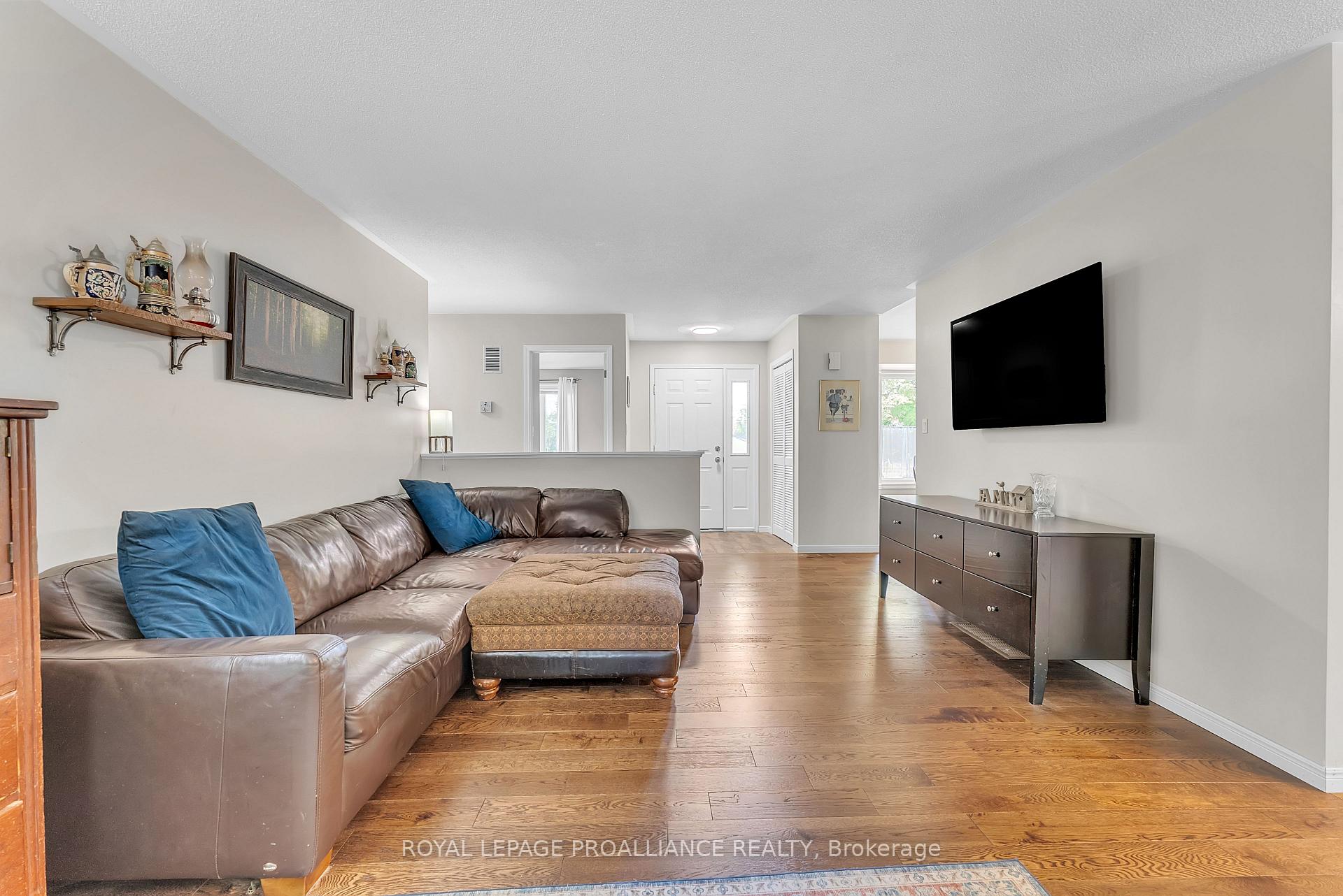 Photo 9 of 1091 Phillipston Road, Belleville, Thurlow Ward — HOMEH