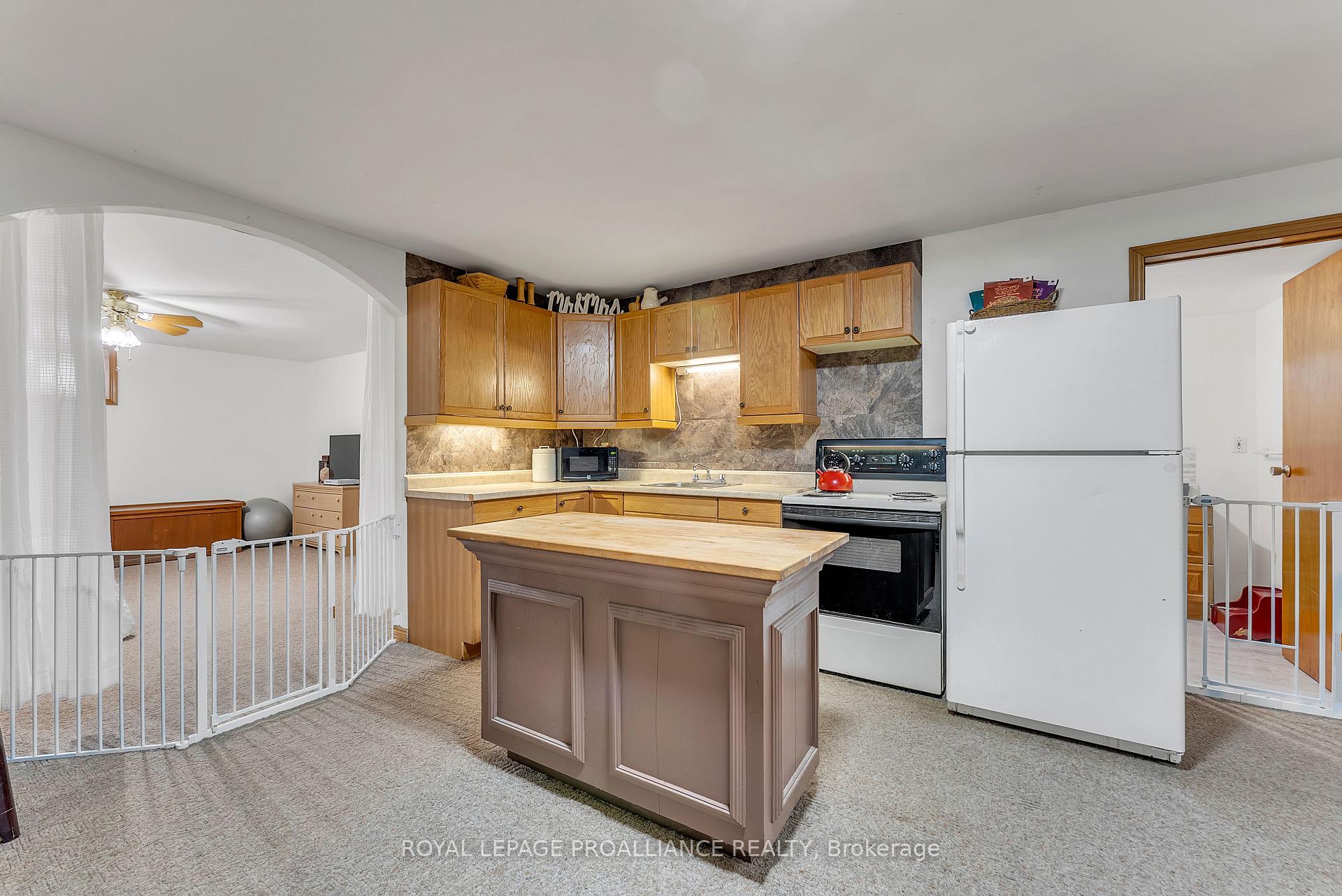 Photo 30 of 1091 Phillipston Road, Belleville, Thurlow Ward — HOMEH