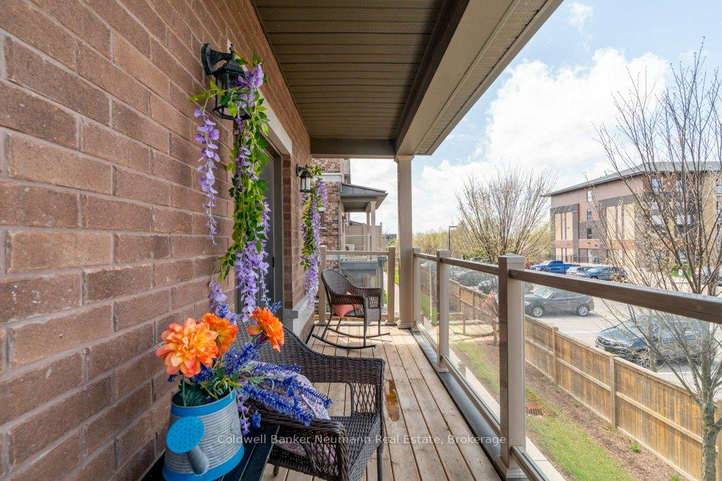 Photo 7 of Unit 30, 39 Kay Crescent, Guelph, Pineridge/Westminster Woods — HOMEH