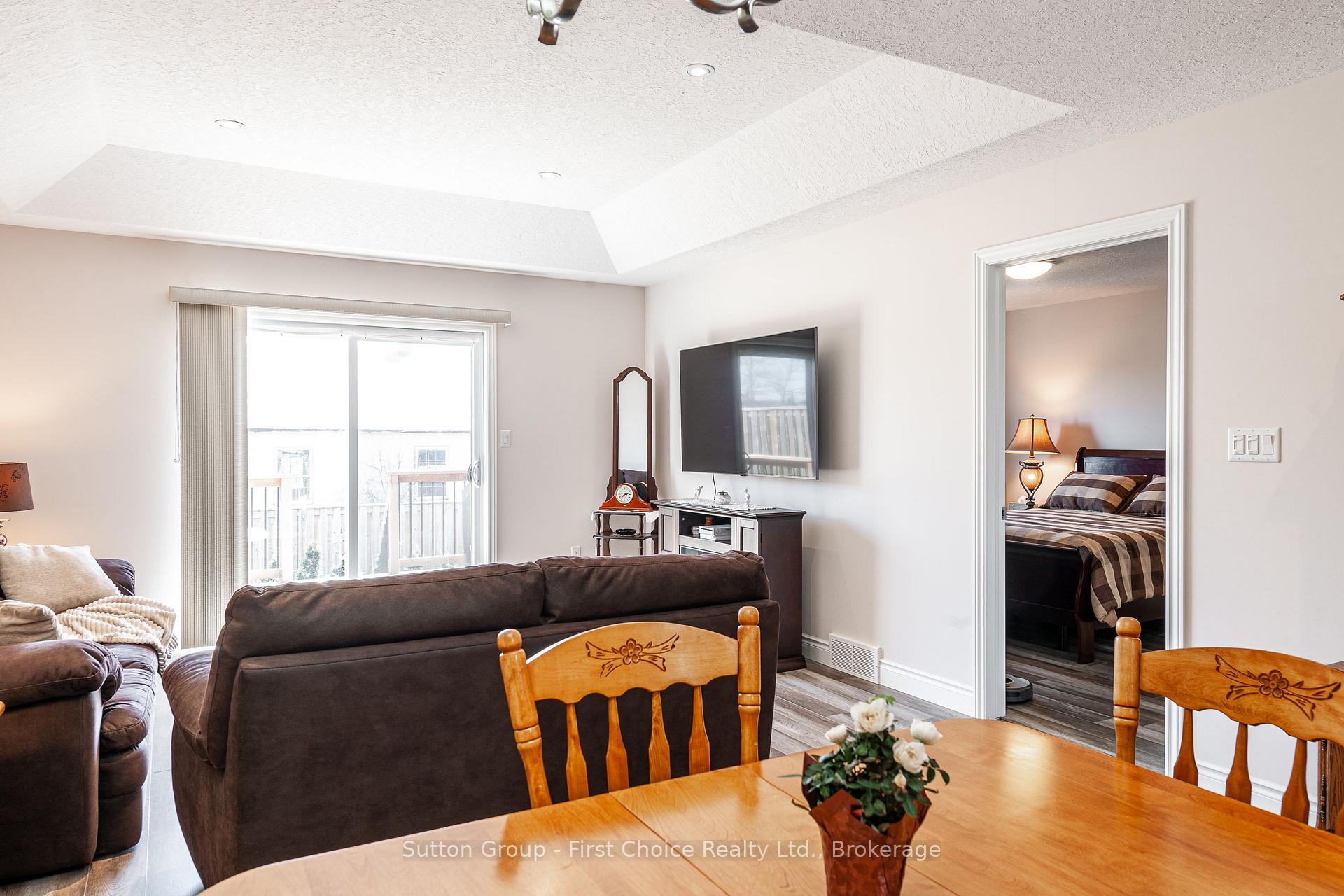 Photo 16 of Unit 5, 74 Edison Street, St. Marys — HOMEH
