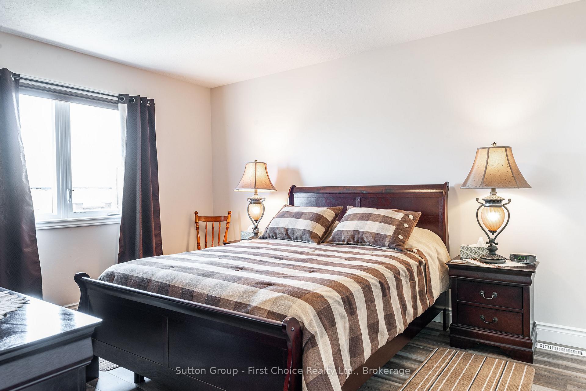 Photo 19 of Unit 5, 74 Edison Street, St. Marys — HOMEH