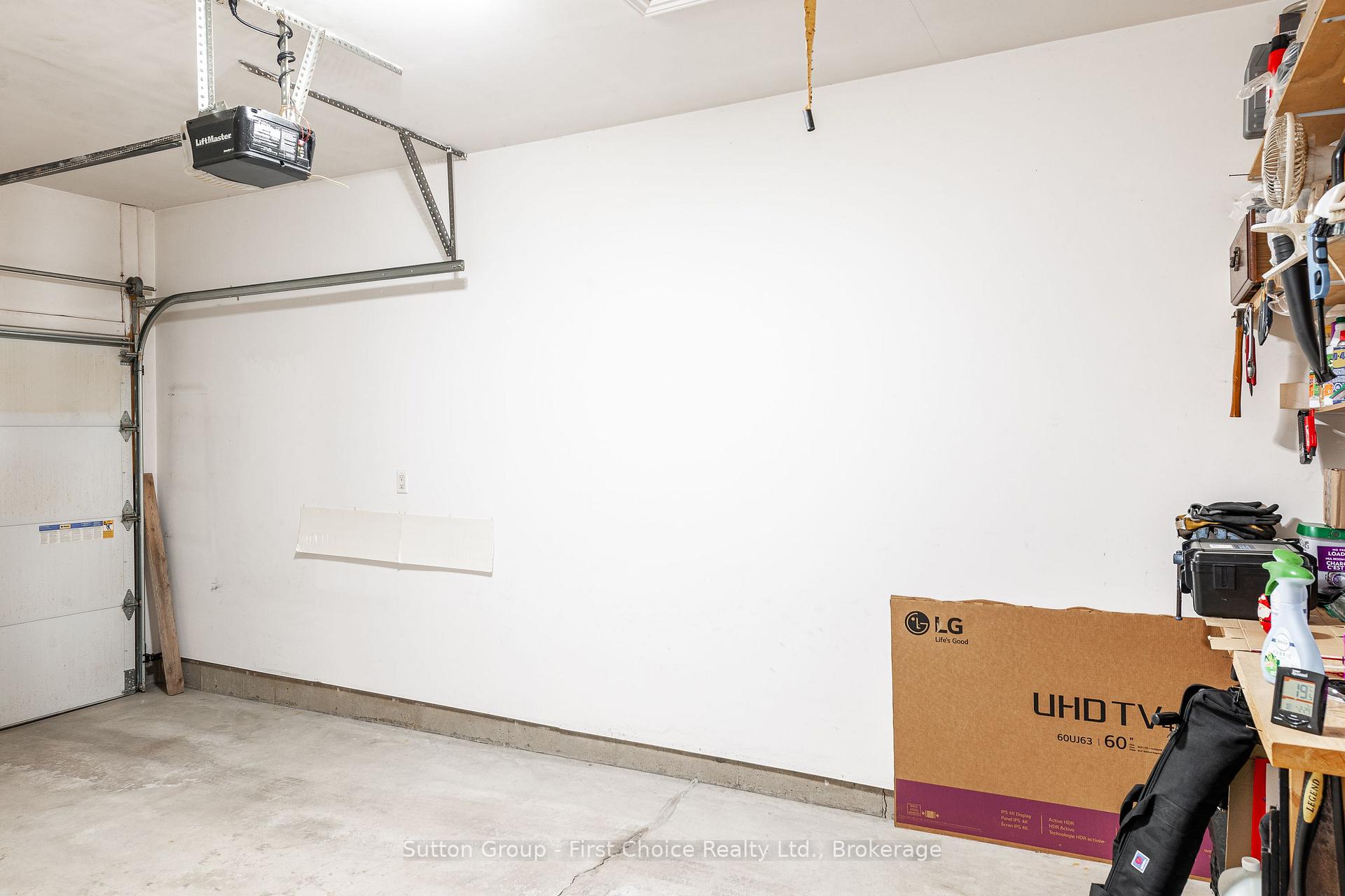 Photo 34 of Unit 5, 74 Edison Street, St. Marys — HOMEH