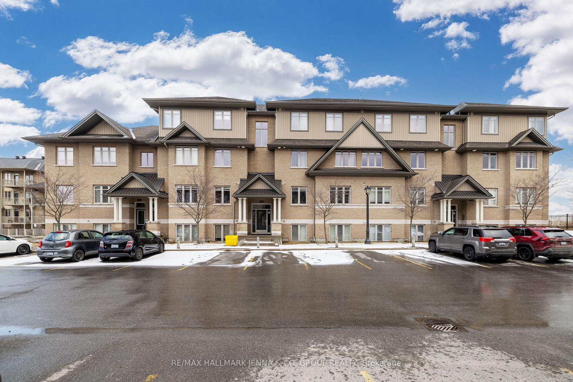Photo 1 of Unit C, 65 Tipperary, Ottawa, Barrhaven - Longfields — HOMEH