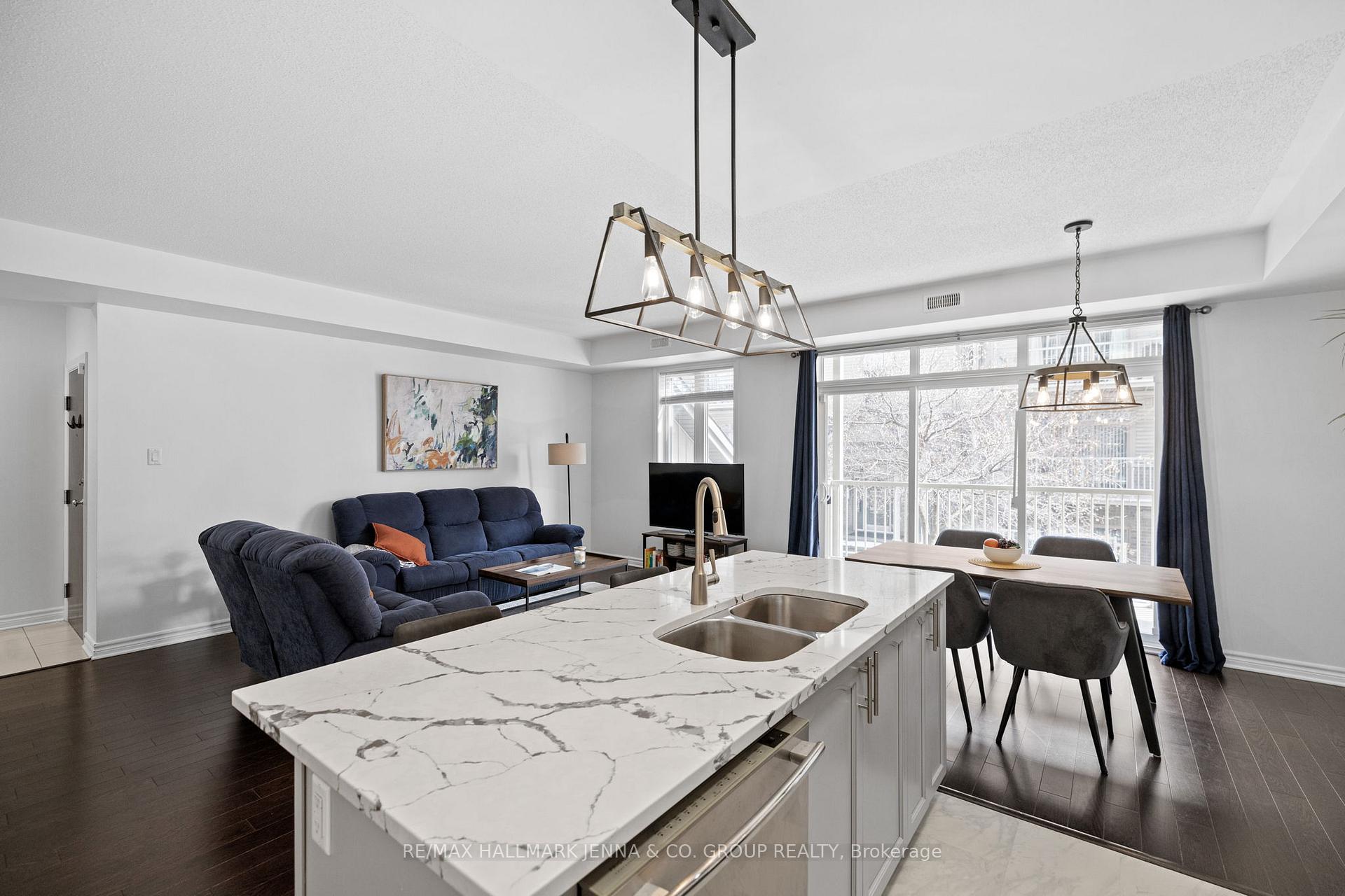 Photo 7 of Unit C, 65 Tipperary, Ottawa, Barrhaven - Longfields — HOMEH
