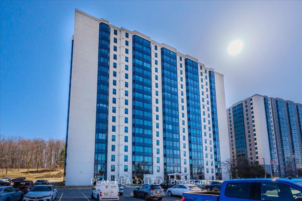Photo 2 of Unit 711, 35 Green Valley Drive, Kitchener — HOMEH