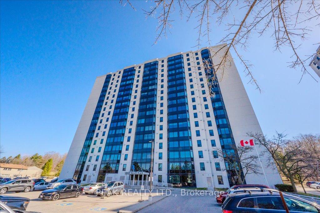 Photo 3 of Unit 711, 35 Green Valley Drive, Kitchener — HOMEH