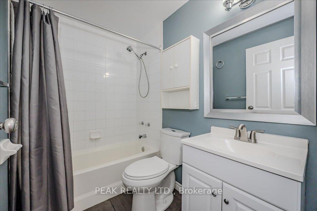 Photo 15 of Unit 711, 35 Green Valley Drive, Kitchener — HOMEH