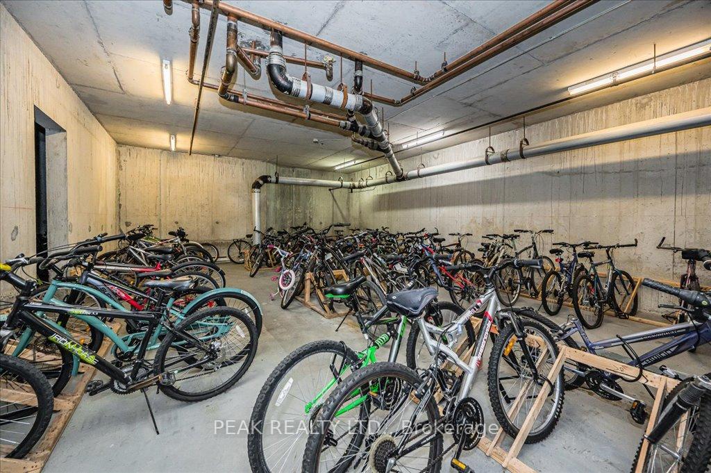 Photo 30 of Unit 711, 35 Green Valley Drive, Kitchener — HOMEH