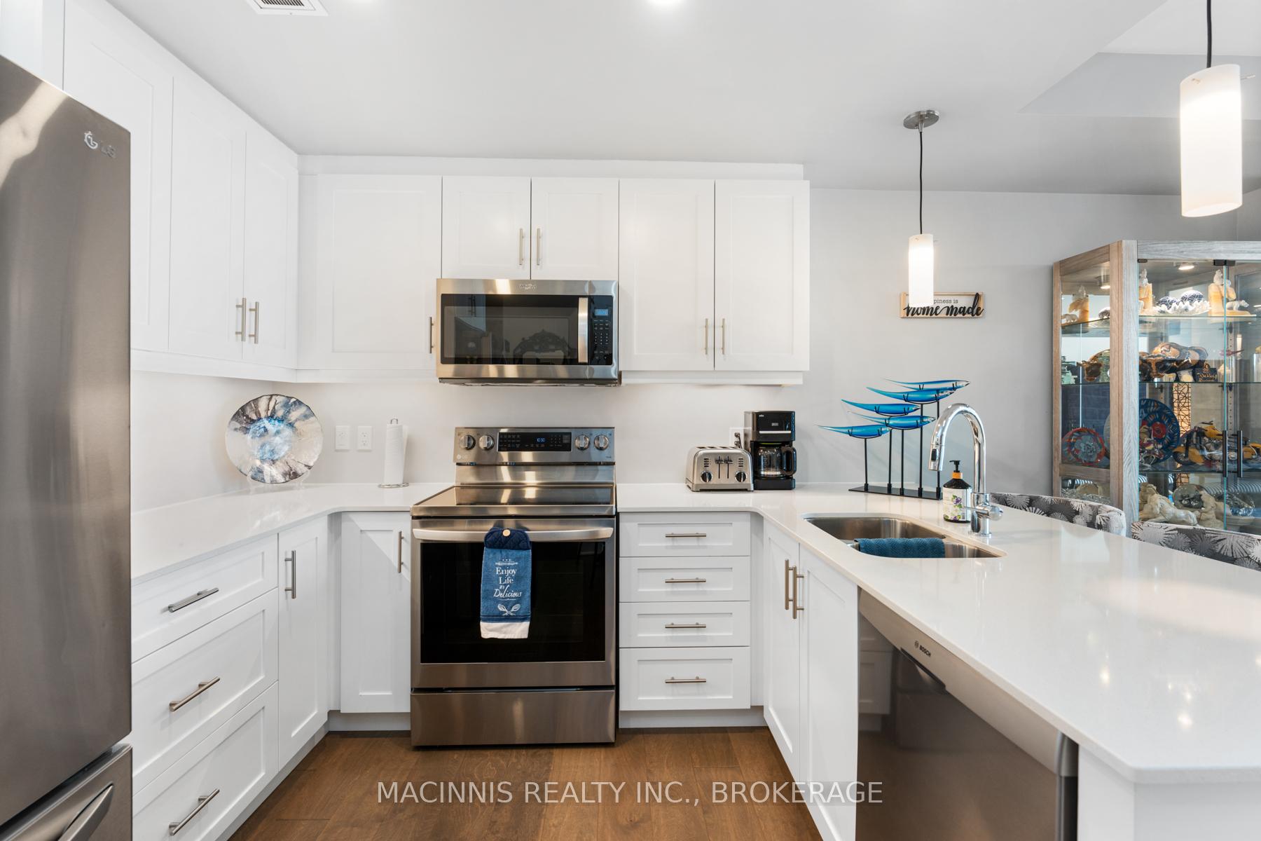Photo 9 of Unit 218, 129 South Street, Gananoque — HOMEH