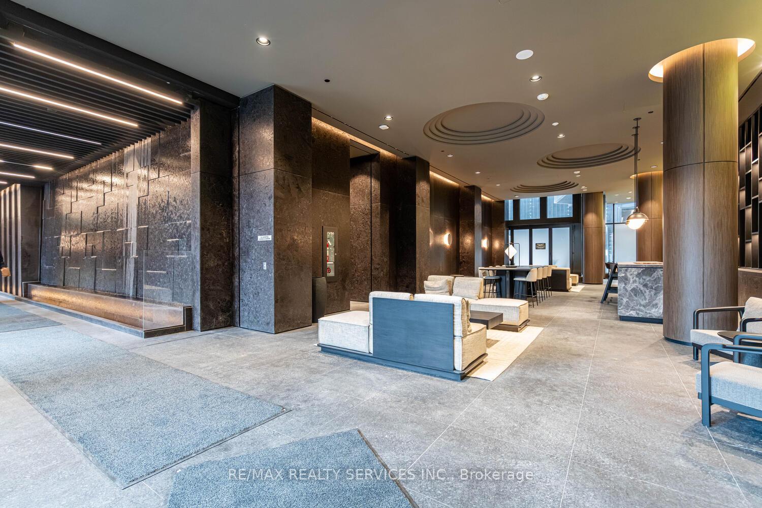 Photo 7 of Unit 1609, 120 Broadway Avenue, Toronto, Mount Pleasant West — HOMEH