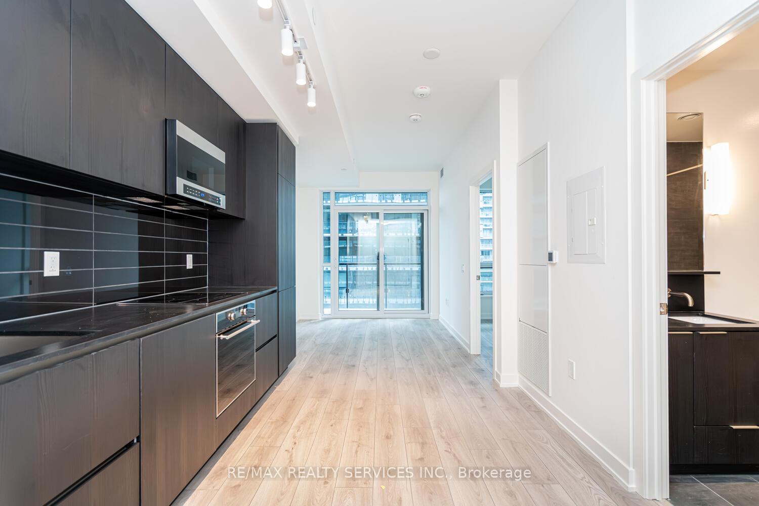Photo 14 of Unit 1609, 120 Broadway Avenue, Toronto, Mount Pleasant West — HOMEH